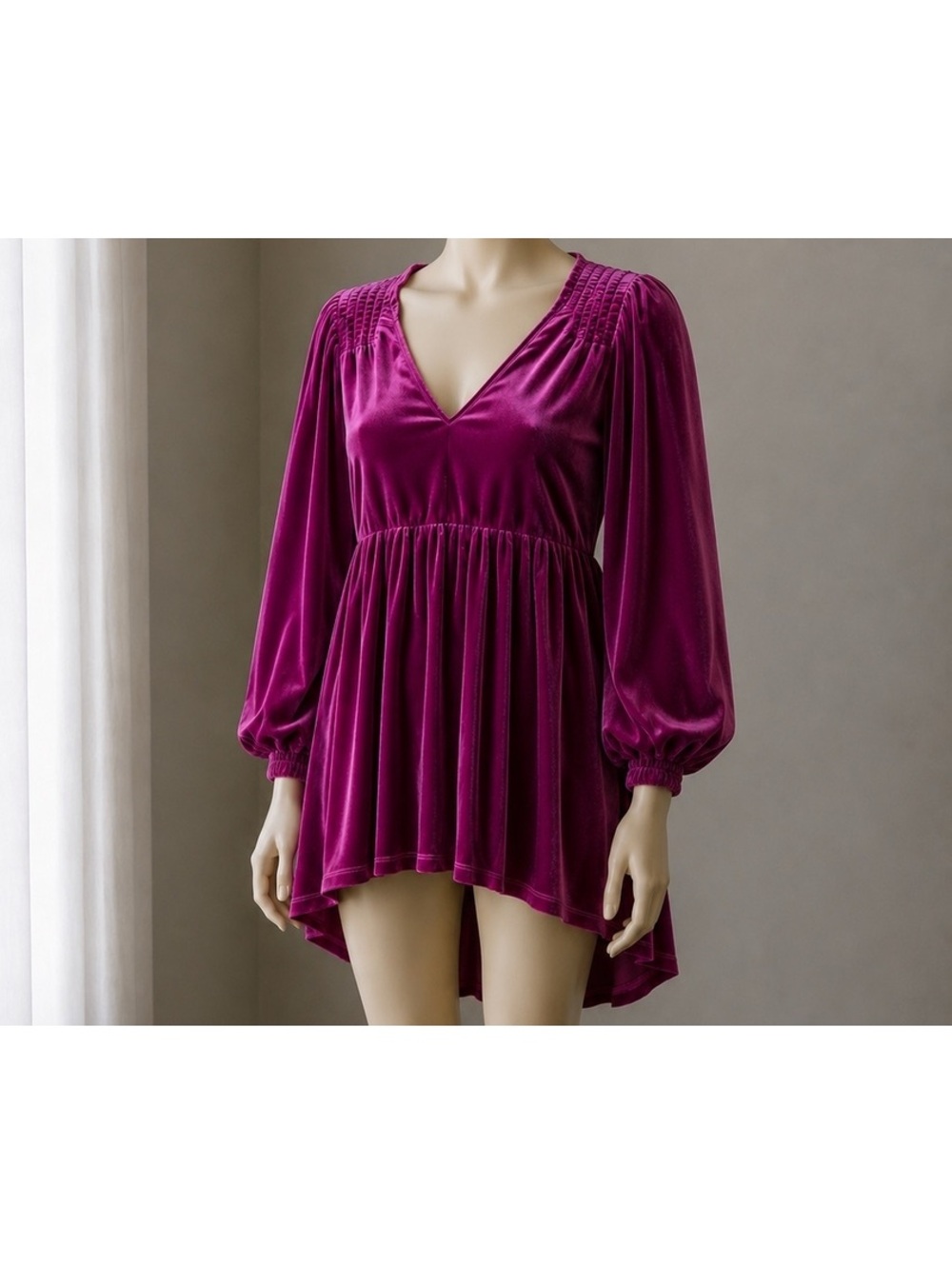 Umgee Velvet Babydoll Tunic Top Women’s Large Magenta V Neck Puff Sleeve